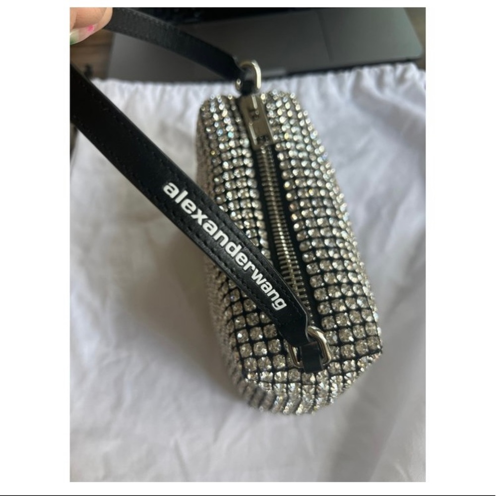 Alexander want Diamond bag